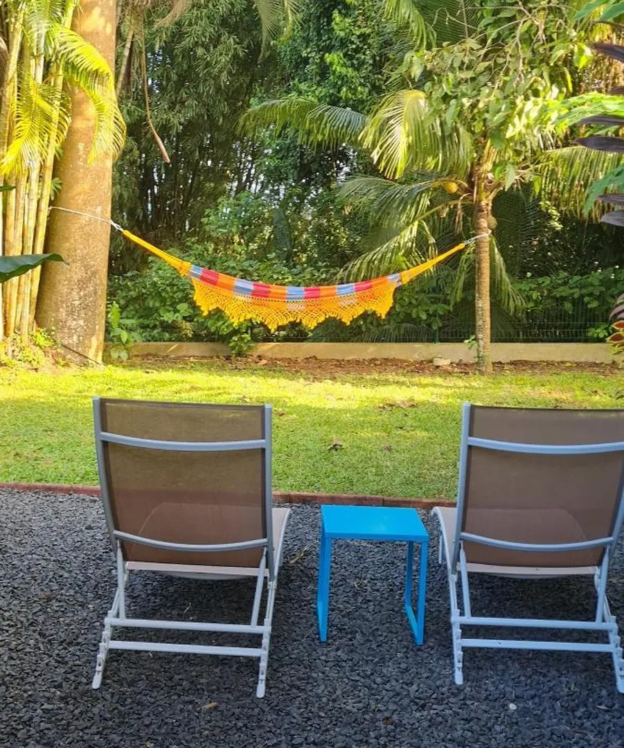 Gite Kaz A Topaze, Piscine, Jardin Tropical Sainte-Rose Apartament